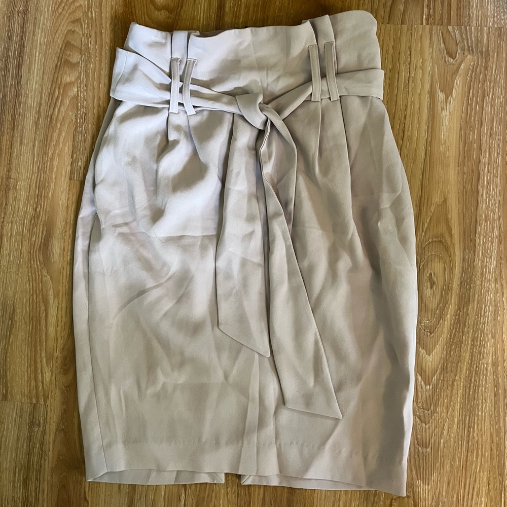 Cream pencil skirt